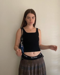 Exposed underwear trend: Molly Blutstein 