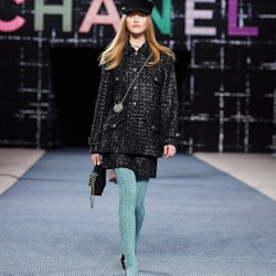 model walking the chanel fall winter 2022 runway
